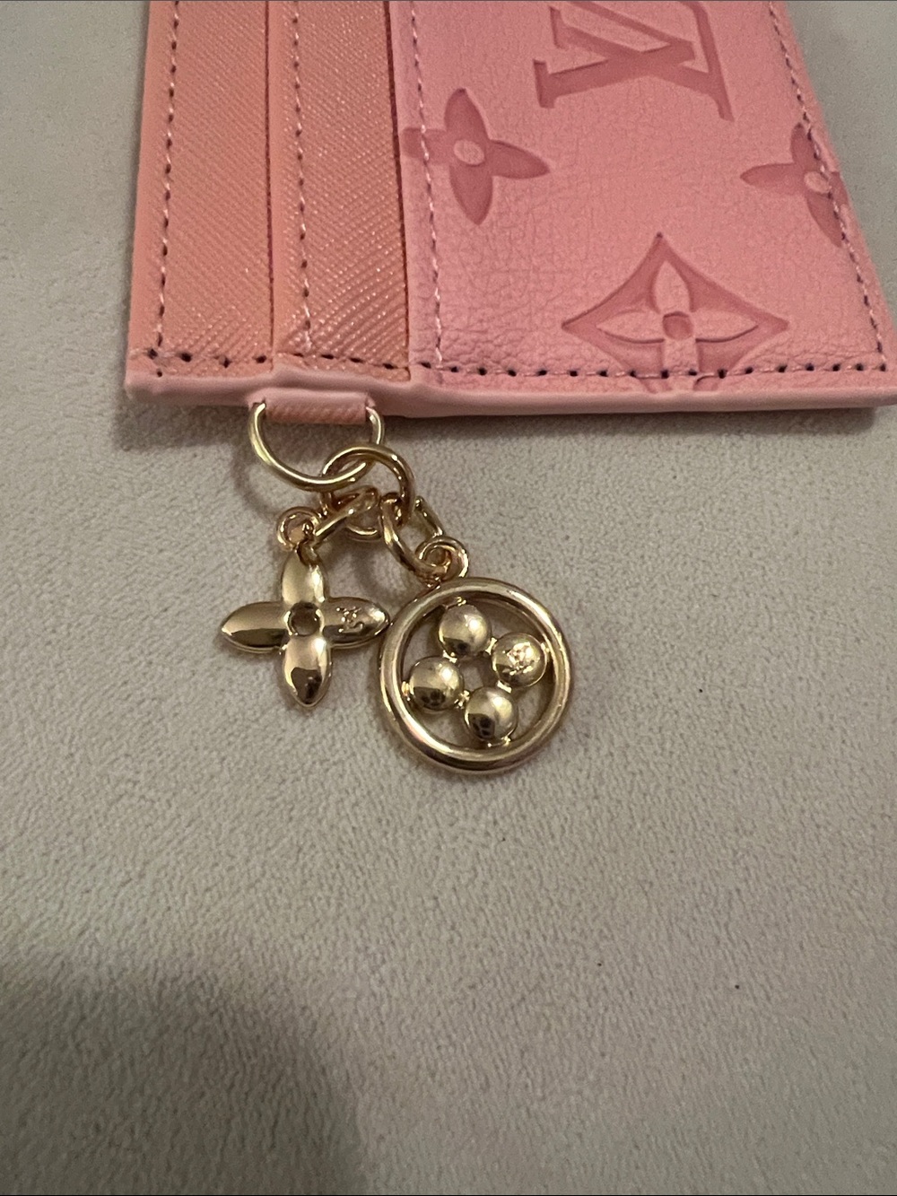 INSPIRED Pink Embossed Card Holder with Charm - Picture 4 of 4
